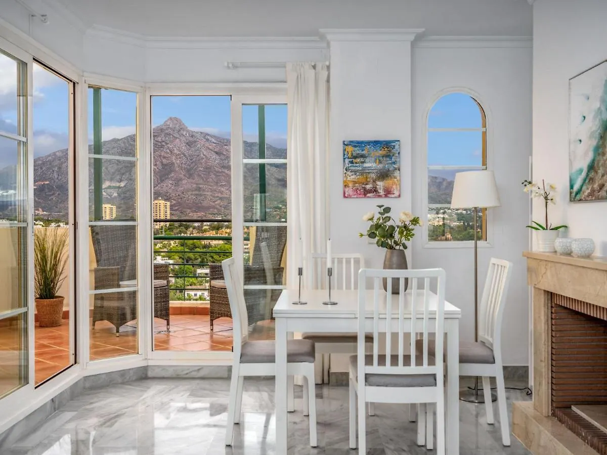 Apartment Senorio De Aloha By Interhome Marbella 0*,