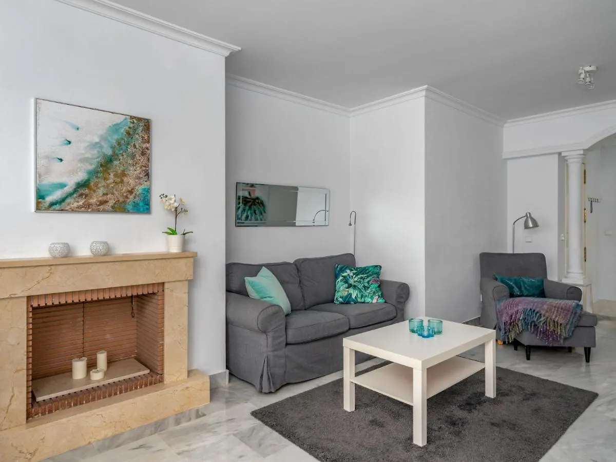 Apartment Senorio De Aloha By Interhome Marbella