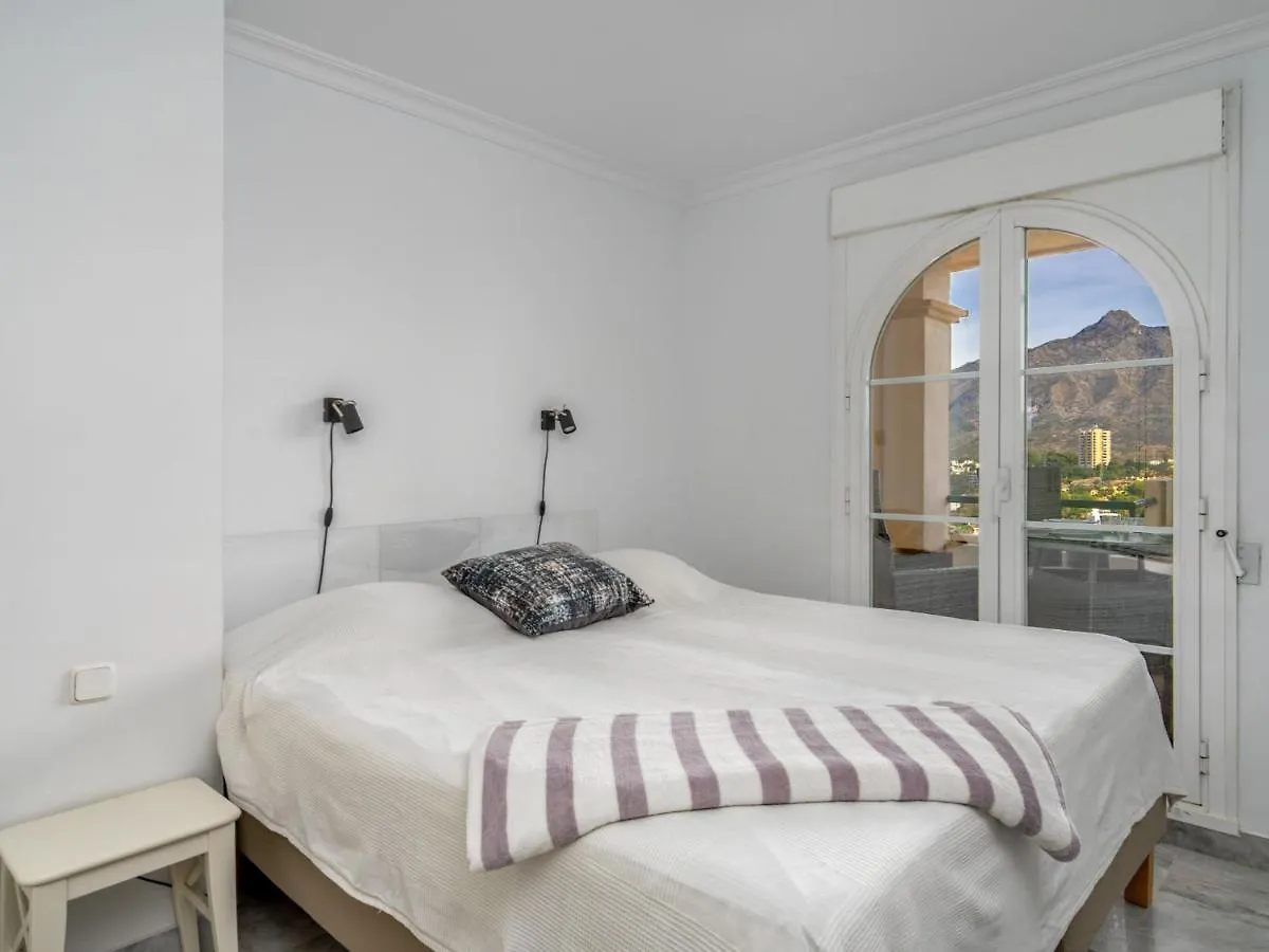 Apartment Senorio De Aloha By Interhome Marbella