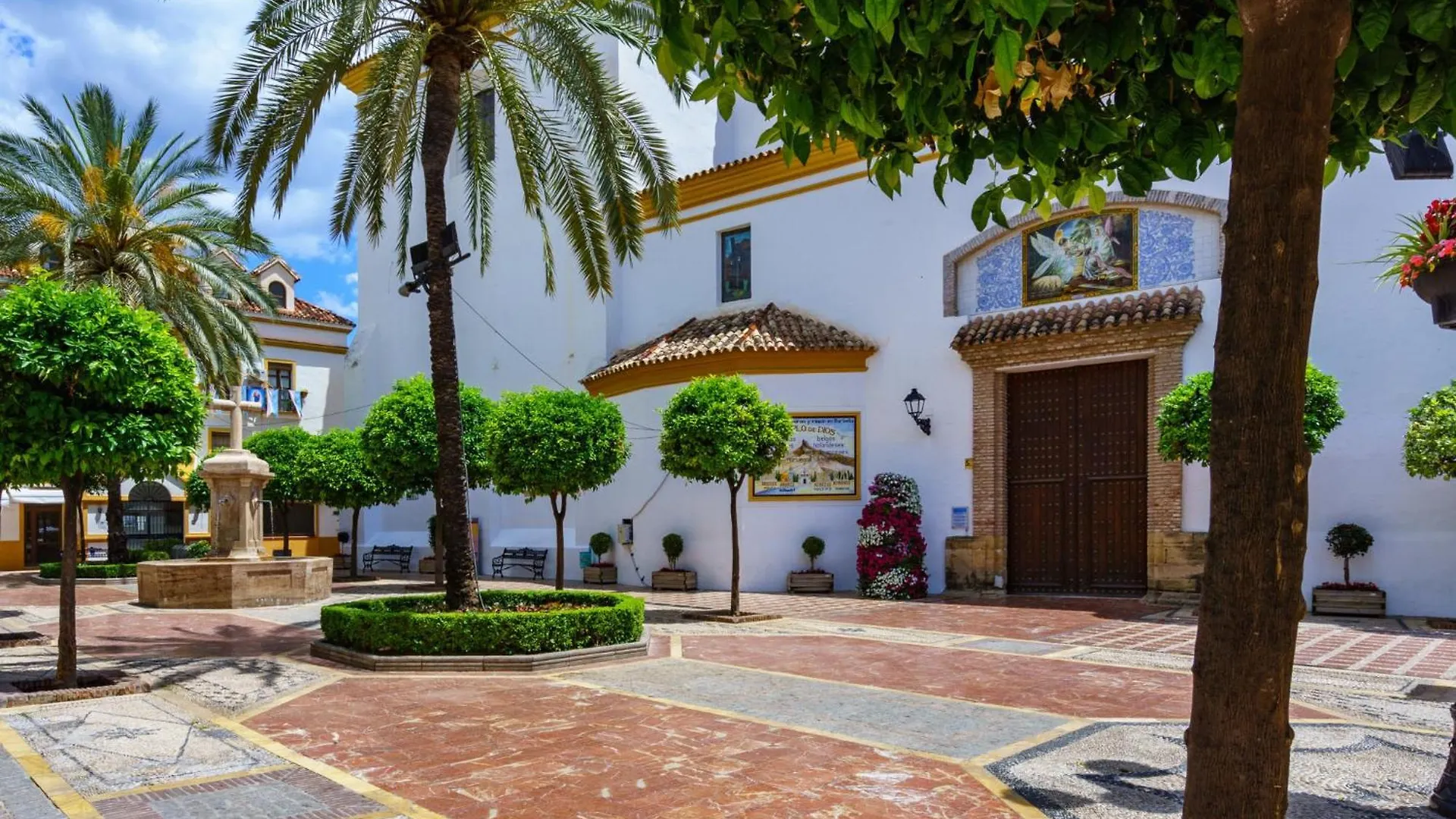 Apartment Senorio De Aloha By Interhome Marbella